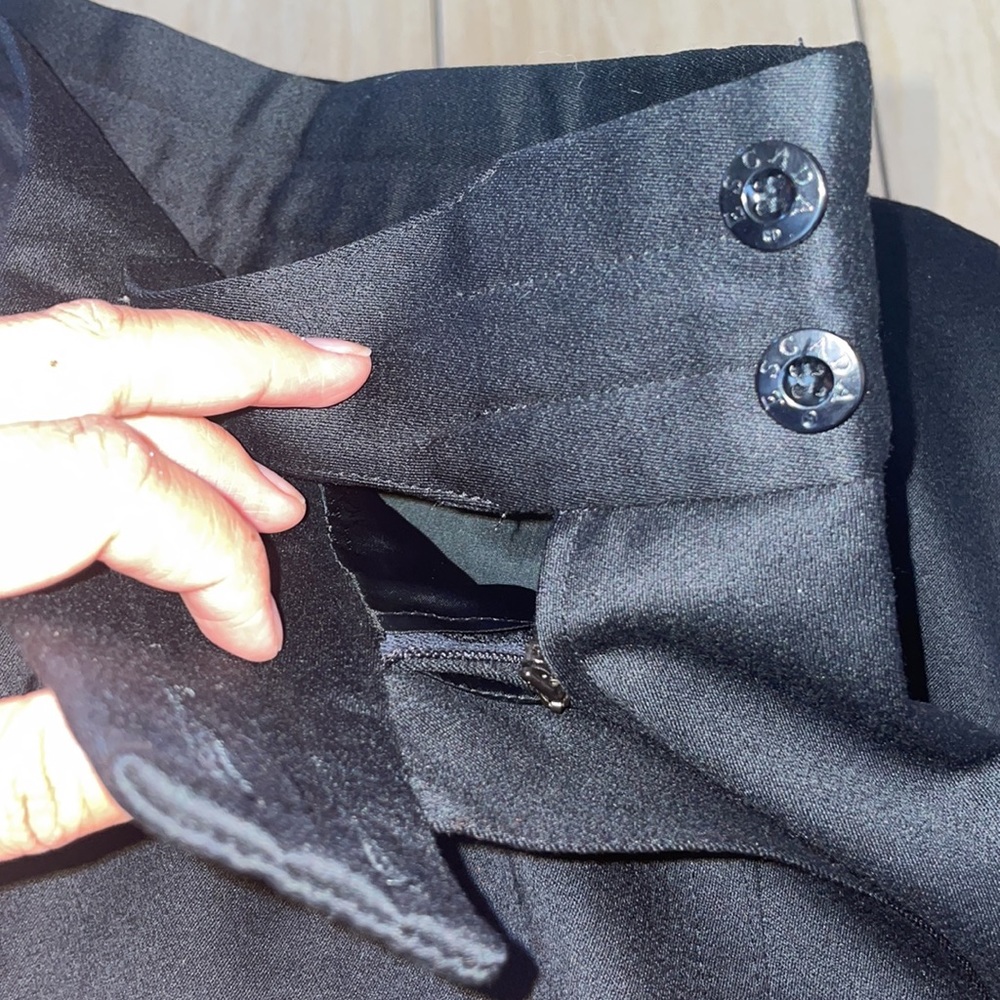 Escada Vintage Wool Skirt - Picture 7 of 7